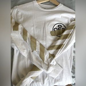 Off white along sleeve shirt